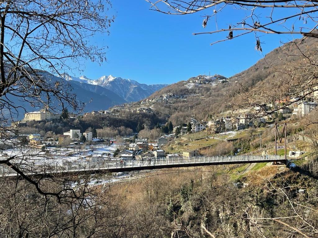 Appartamento La Baita Case Sondrio Fiume - Affitti Brevi Italia المظهر الخارجي الصورة
