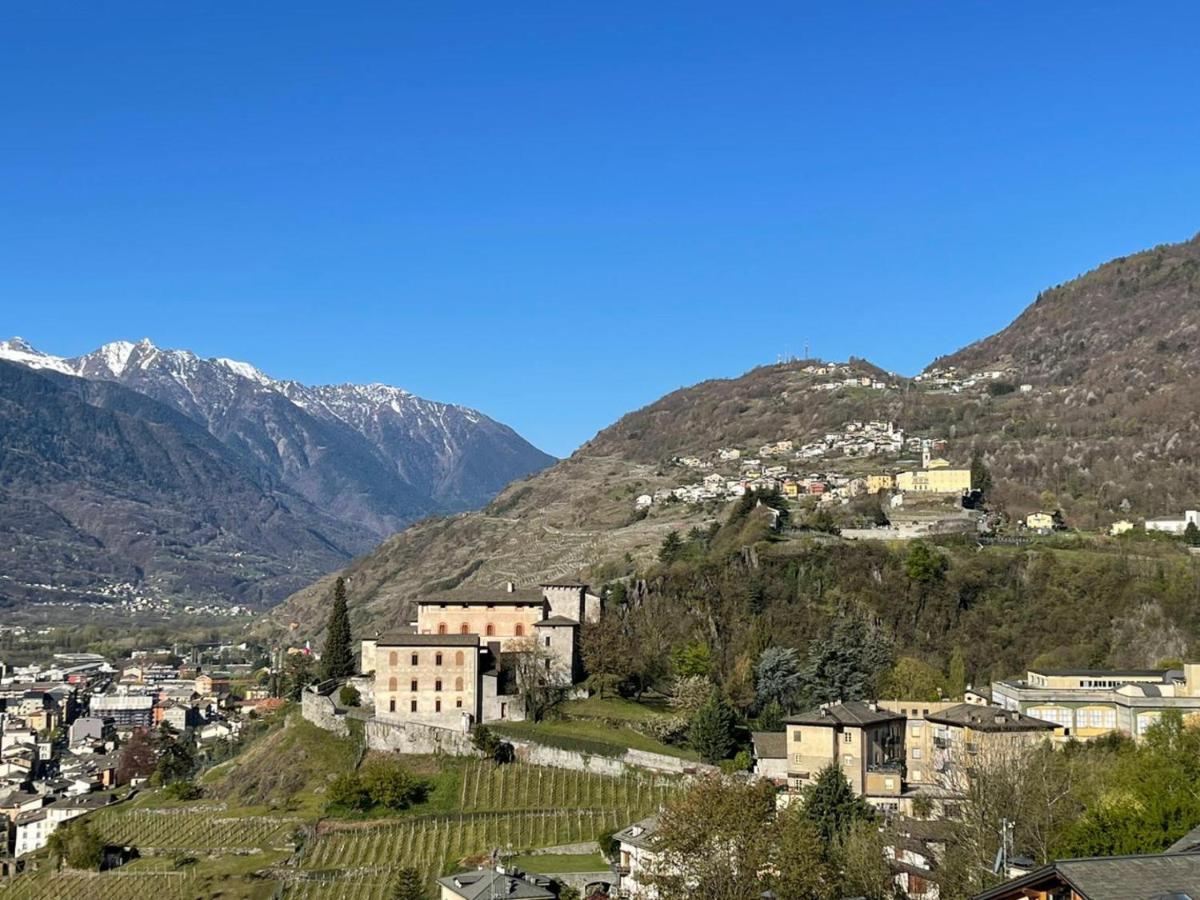Appartamento La Baita Case Sondrio Fiume - Affitti Brevi Italia المظهر الخارجي الصورة